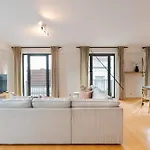 Apartment Penthouse For The Lovers - Castle View & Parking *