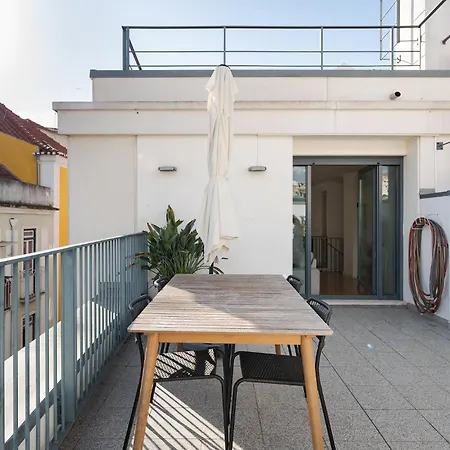 Penthouse For The Lovers - Castle View & Parking * Lisboa