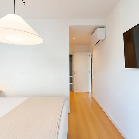 Penthouse For The Lovers - Castle View & Parking Lägenhet *