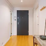 Penthouse For The Lovers - Castle View & Parking דירה *